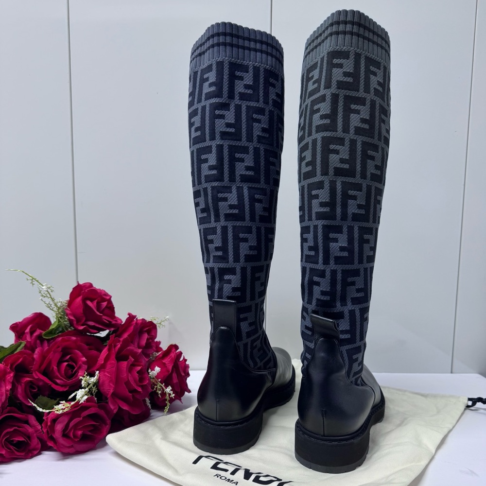 🇮🇹UNUSED FENDI FF ZUCCA KNEE BOOTS - Picture 6 of 9